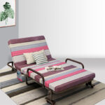 كنب سرير بتصميم بسيط