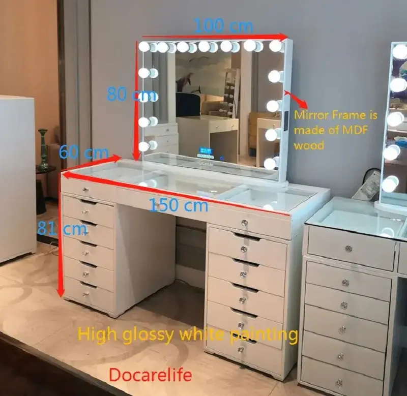 تسريحة غرفة نوم بإضاءة ليد مدمجة – مرآة كبيرة بإطار أنيق – أدراج تخزين عملية – تصميم عصري