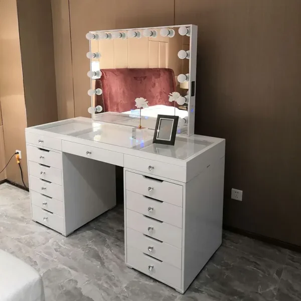 تسريحة غرفة نوم بإضاءة ليد مدمجة – مرآة كبيرة بإطار أنيق – أدراج تخزين عملية – تصميم عصري