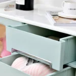 ⁦دولاب تخزين بتصميم بسيط⁩ - الصورة ⁦4⁩