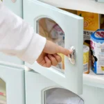 ⁦دولاب تخزين بتصميم بسيط⁩ - الصورة ⁦5⁩