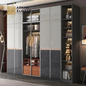 خزانة ملابس بتصميم عصري