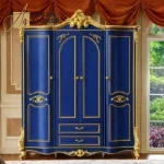 خزانة ملابس بتصميم مميز