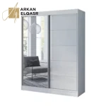 خزانة ملابس مميزة بتصميم انيق