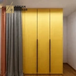 خزانة ملابس ذات تصميم مميز