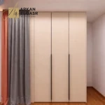 خزانة ملابس ذات تصميم مميز