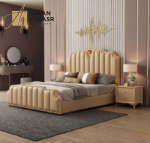 سرير نوم بتصميم ايطالي مميز مع 2 كمودينة