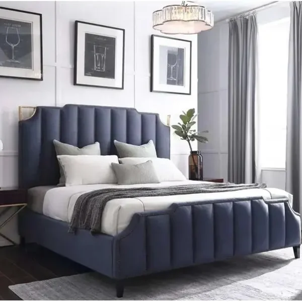 سرير نوم بتصميم مميز