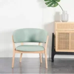 ⁦كرسي مميز بشكل بسيط⁩ - الصورة ⁦5⁩