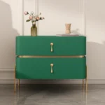 طاولة جانبية للسرير بتصميم فاخر