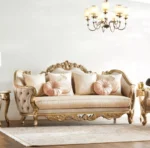 ⁦طقم كنب كلاسيكي فاخر 3+2+1 – تنجيد مخملي مطرز – هيكل خشبي منحوت – تصميم ملكي بلون بيج راق⁩ - الصورة ⁦2⁩