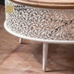 طاولة قهوة خشب علي الطراز الريفي