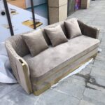 ⁦طقم كنب بلمسة ذهبية فاخرة⁩ - الصورة ⁦17⁩