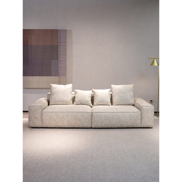 كنب مودرن من تصميم بسيط وعصري