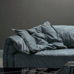 كنب مودرن مخملي من تصميم بروك