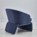 كرسي مفرد مخملي مع مسند للقدم