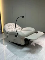 كرسي استرخاء ليزي بوي فخم – آلية إمالة يدوية – تنجيد ناعم ومريح – قاعدة خشبية – لون رمادي فخم