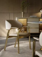 كرسي طاولة طعام جلد بتصميم فاخر