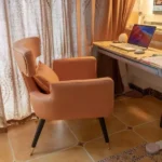 كرسي مفرد جلد بسيط