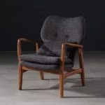 كرسي مكتب كلاسيكي