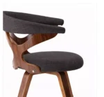 كرسي طعام بتصميم حديث