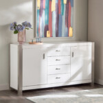 بوفيه عصري متعدد الاستخدامات مع تصميم فريد