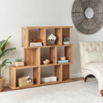 ⁦خزانة عرض مميزة بتصميم مفرغ مودرن⁩ - الصورة ⁦2⁩