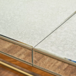 ⁦طاولة سفرة 12 مقعدًا بسطح زجاجي⁩ - الصورة ⁦6⁩