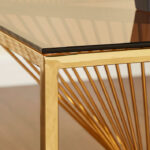 ⁦طاولة جانبية بسطح زجاج - ألفي⁩ - الصورة ⁦2⁩