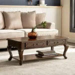 طاولة قهوة بتصميم لويس