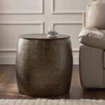 طاولة جانبية بسطح معدني - إلياس