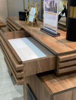 ⁦طقم غرفة نوم بتصميم راقي⁩ - الصورة ⁦5⁩