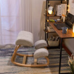 كرسي مكتب لتأهيل العمود الفقري