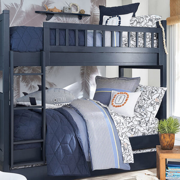 سرير دورين مميز بتصميم كامب