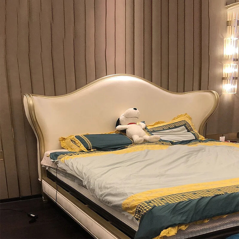 | سرير نوم مع كمودينة أولافاريا