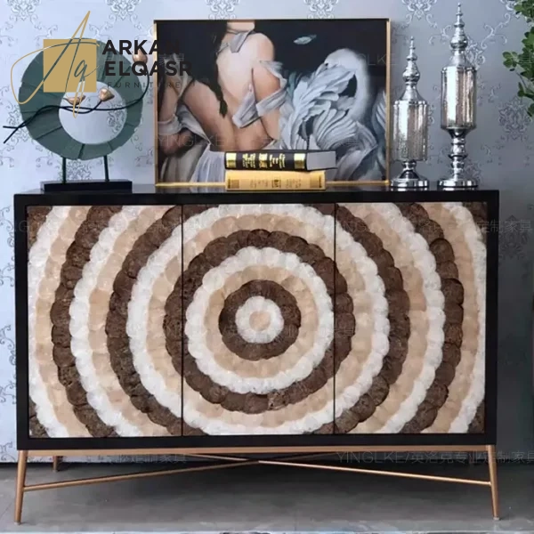بوفيه مودرن فاخر بتفاصيل ذهبية وتصميم راقٍ
