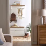 خزانة أحذية ورف بعلاقات بتصميم راقي