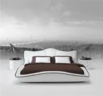 سرير نوم منحني مع 2 كومودينة