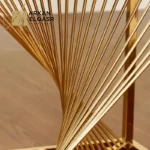 طاولة جانبية بسطح زجاج - ألفي