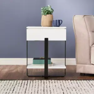 طاولة جانبية بسطح خشبي من كوزي