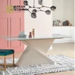 طاولة طعام مع كراسي بتصميم أنيق