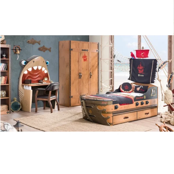 غرفة نوم اولاد شكل سفينة قراصنة