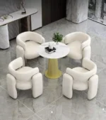 كرسي مفرد بتصميم حديث