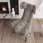 كرسي مفرد بتصميم ديفاني سوجيورنو