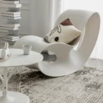 كرسي استرخاء بلاستيكي مفرغ