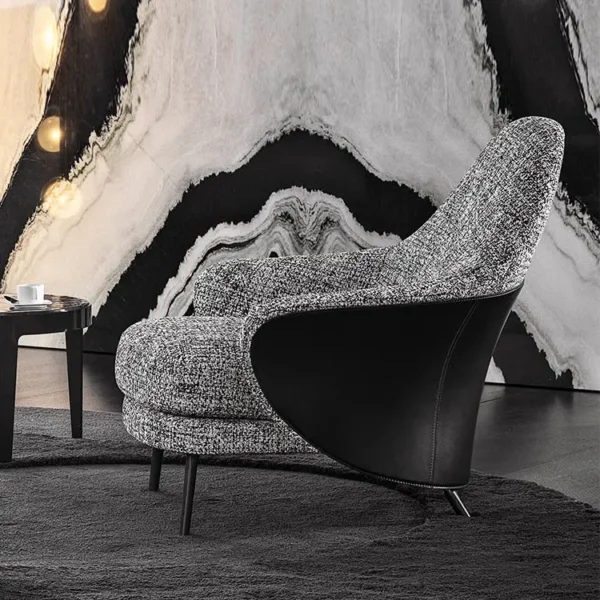 كرسي استرخاء بمسند قدم