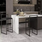 كرسي بار انيق بتصميم عصري