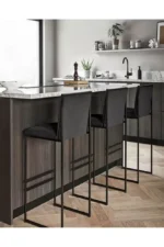 كرسي بار لون أسود وأبيض مميز