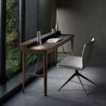 مكتب مودرن بتصميم راقي وجودة عالية