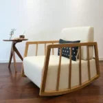 كرسي هزاز خشب حديث